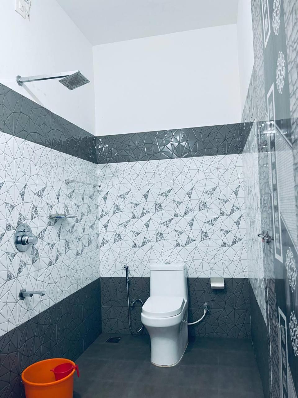 Linn View Home Stay Мунар Стая снимка