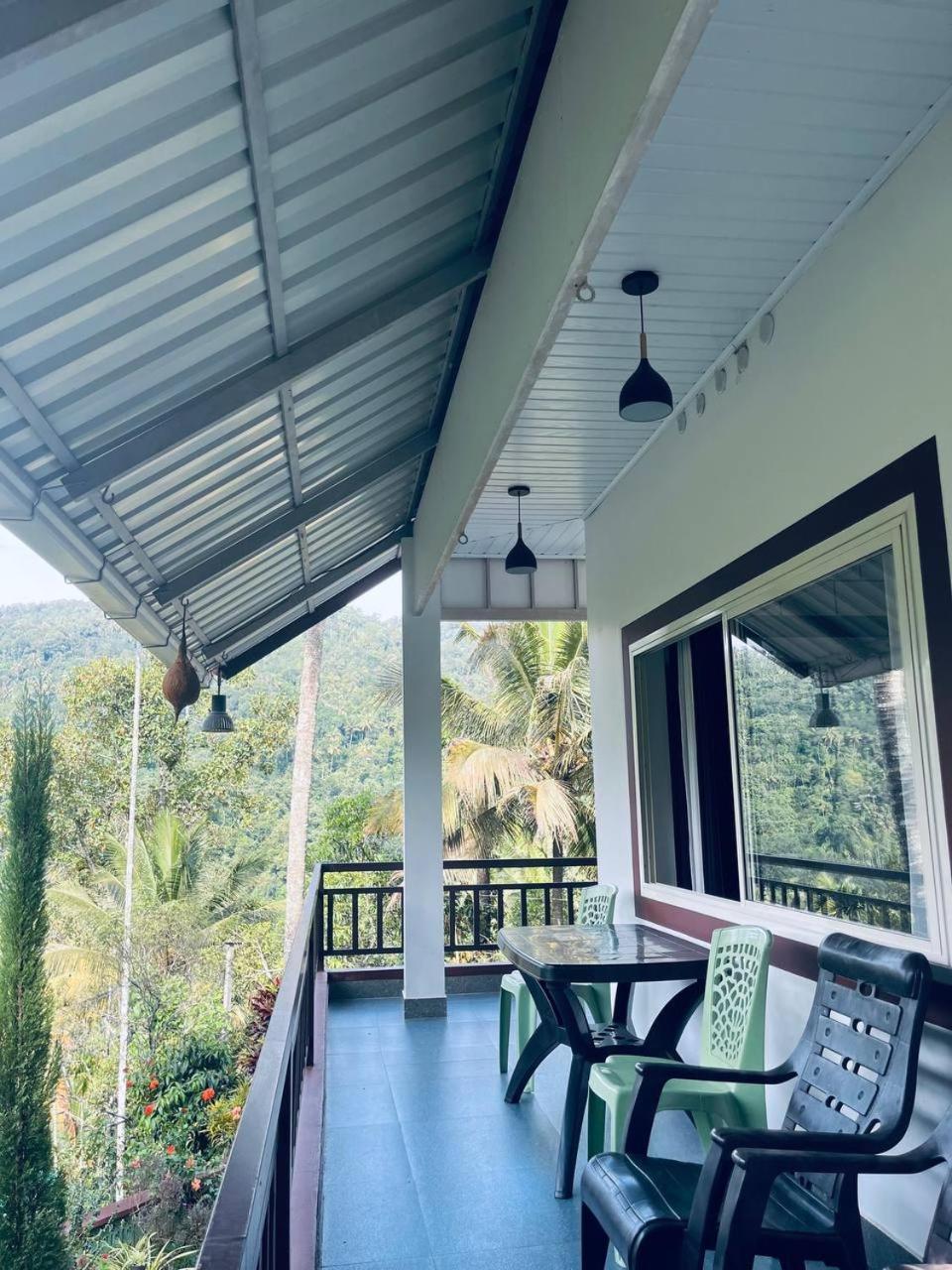 Linn View Home Stay Мунар Стая снимка